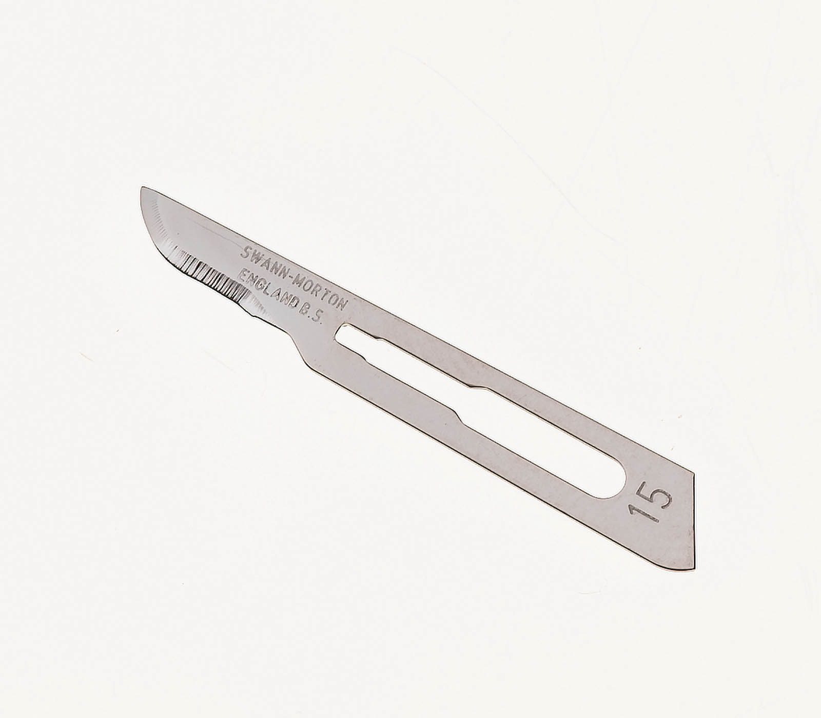 LAMES STERILES OU NON NO 15 100PCS